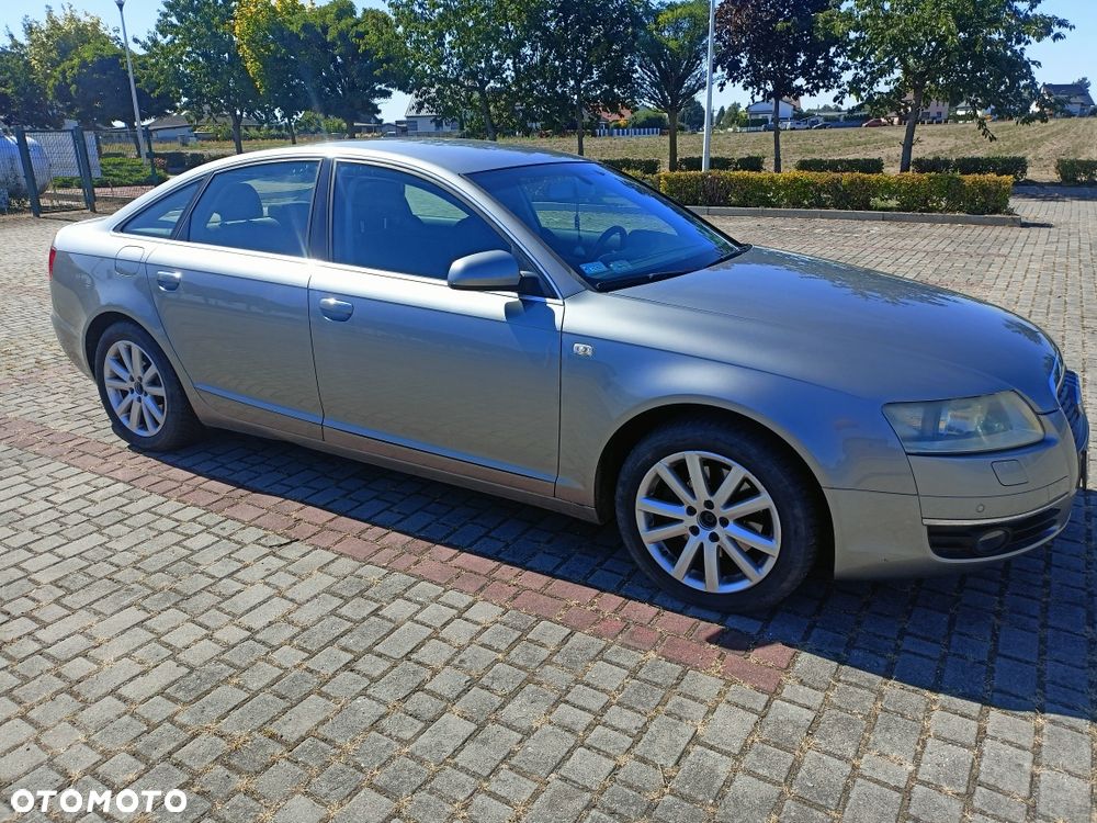 Audi A6 Avant - 1