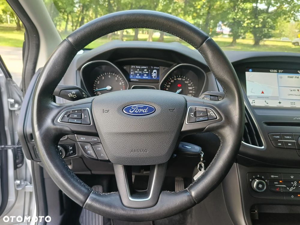 Ford Focus 1.0 EcoBoost Active Business - 19