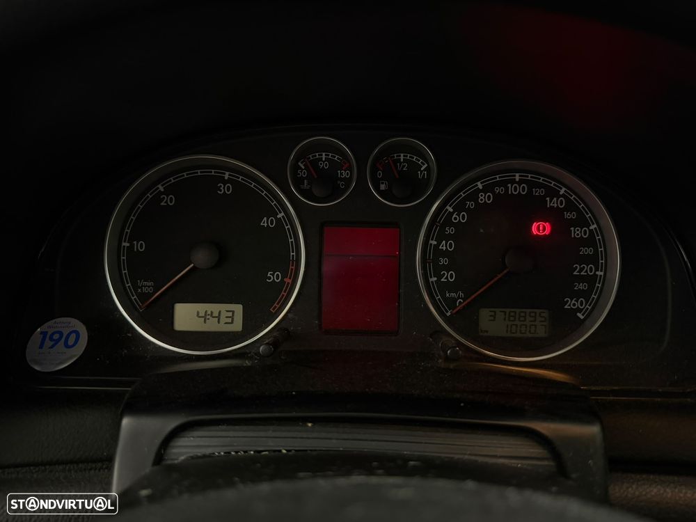 VW Passat Variant 1.9 TDi - 13