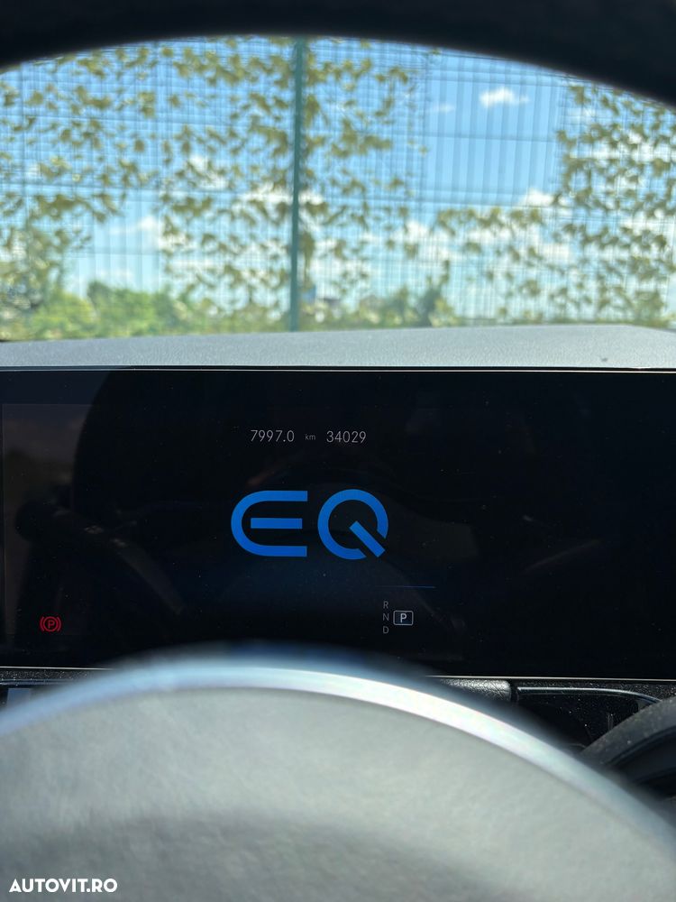 Mercedes-Benz EQA 250 - 8