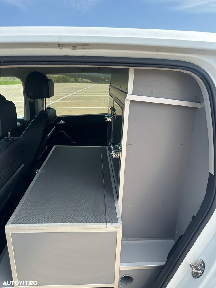 Volkswagen Touran 2.0 TDI DSG Comfortline - 15