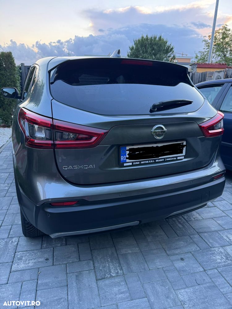 Nissan Qashqai - 2