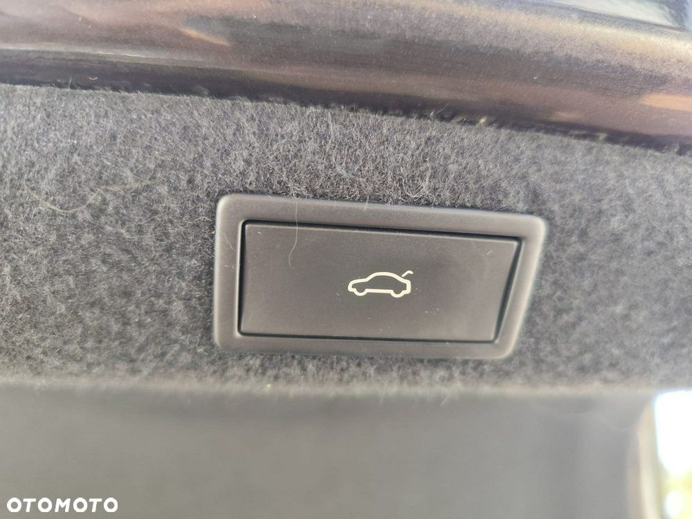 Skoda Superb 2.0 TSI 4x4 L&K DSG - 25