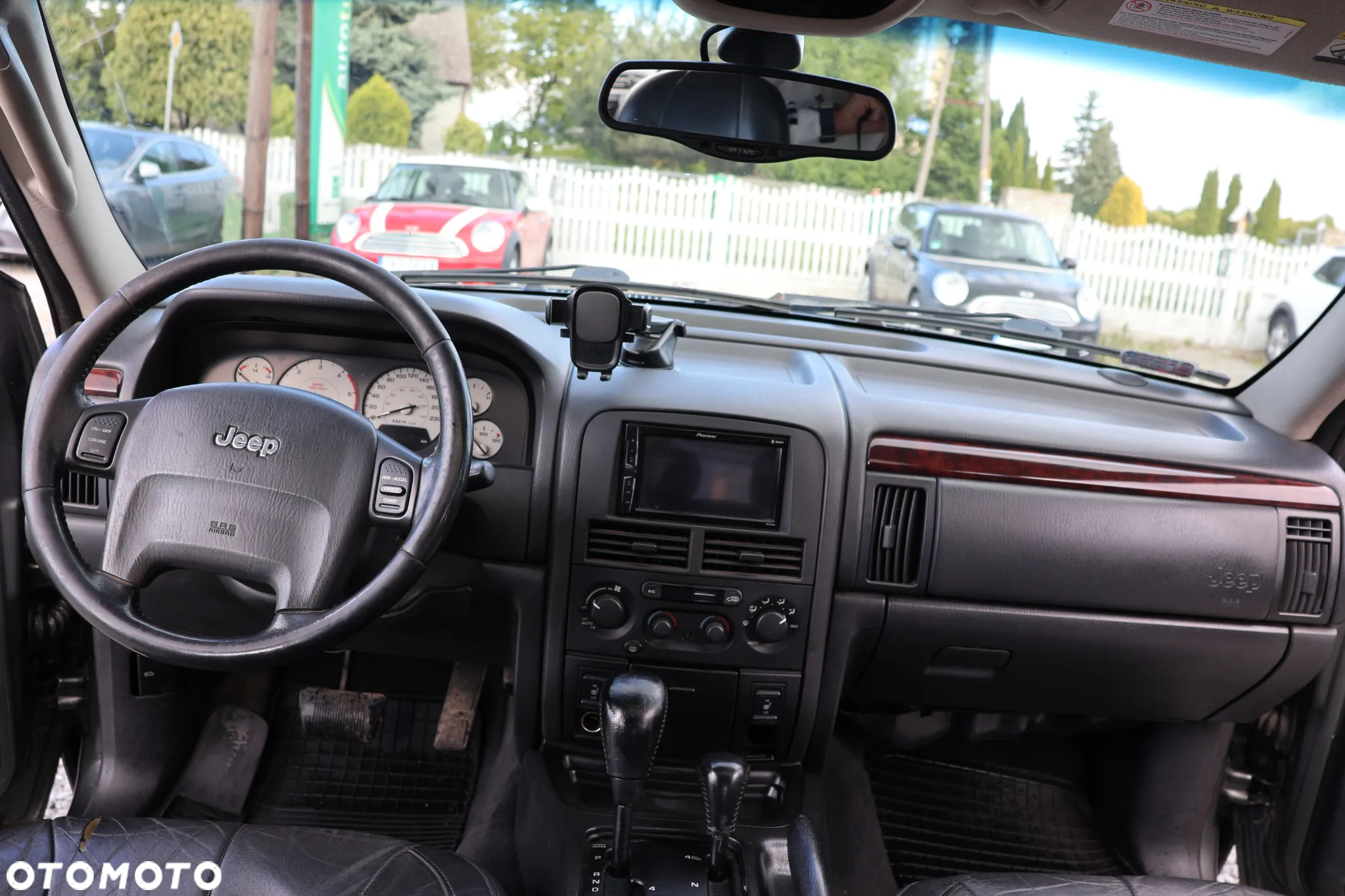 Jeep Grand Cherokee - 5