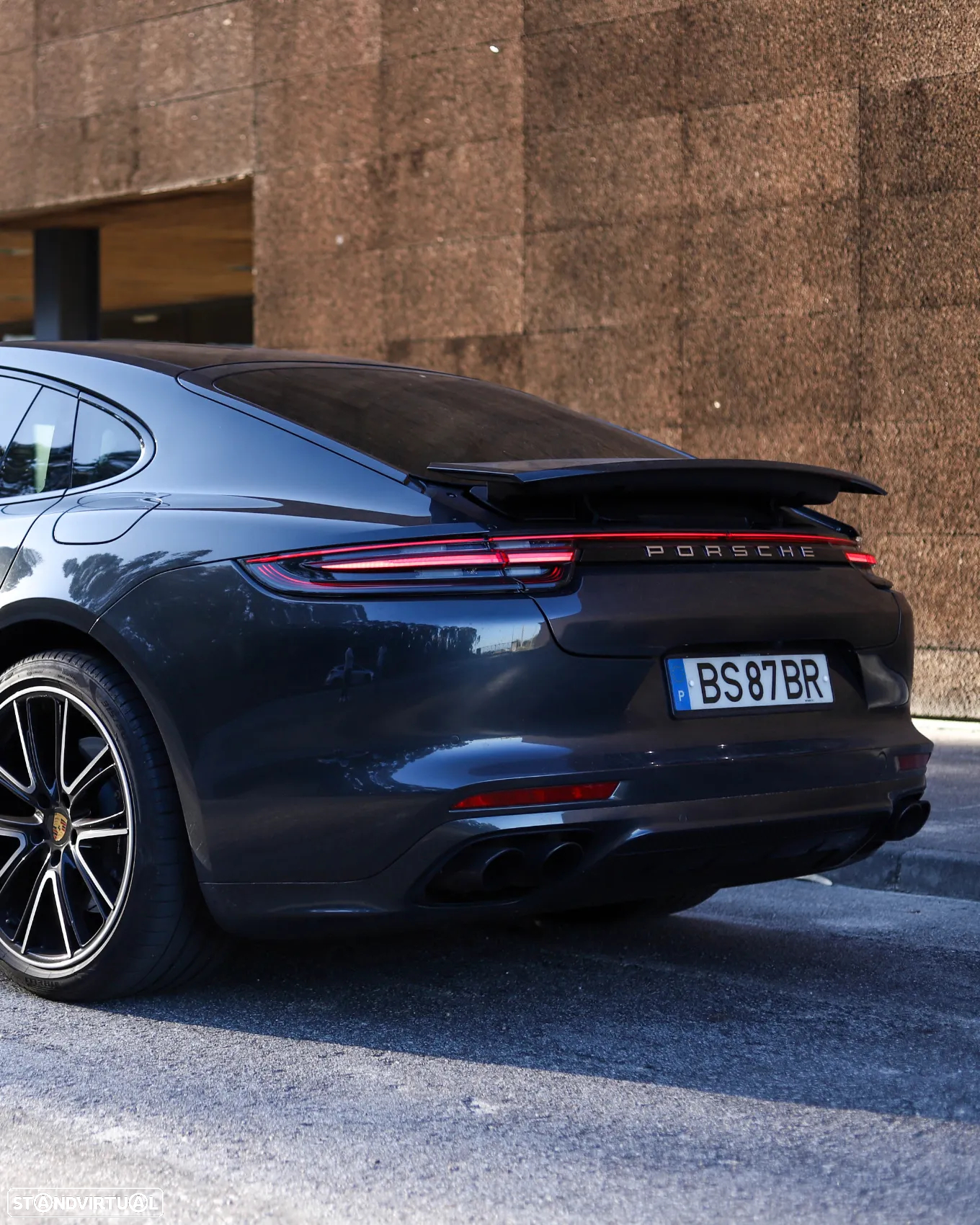 Porsche Panamera - 8