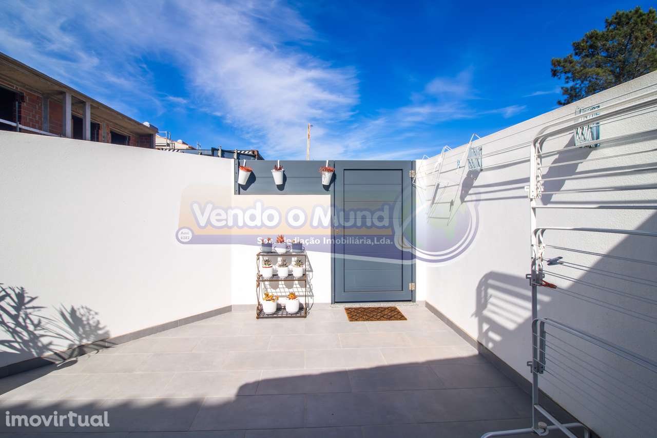 Moradia T3 em Salvaterra de Magos (S573) - Grande imagem: 2/49