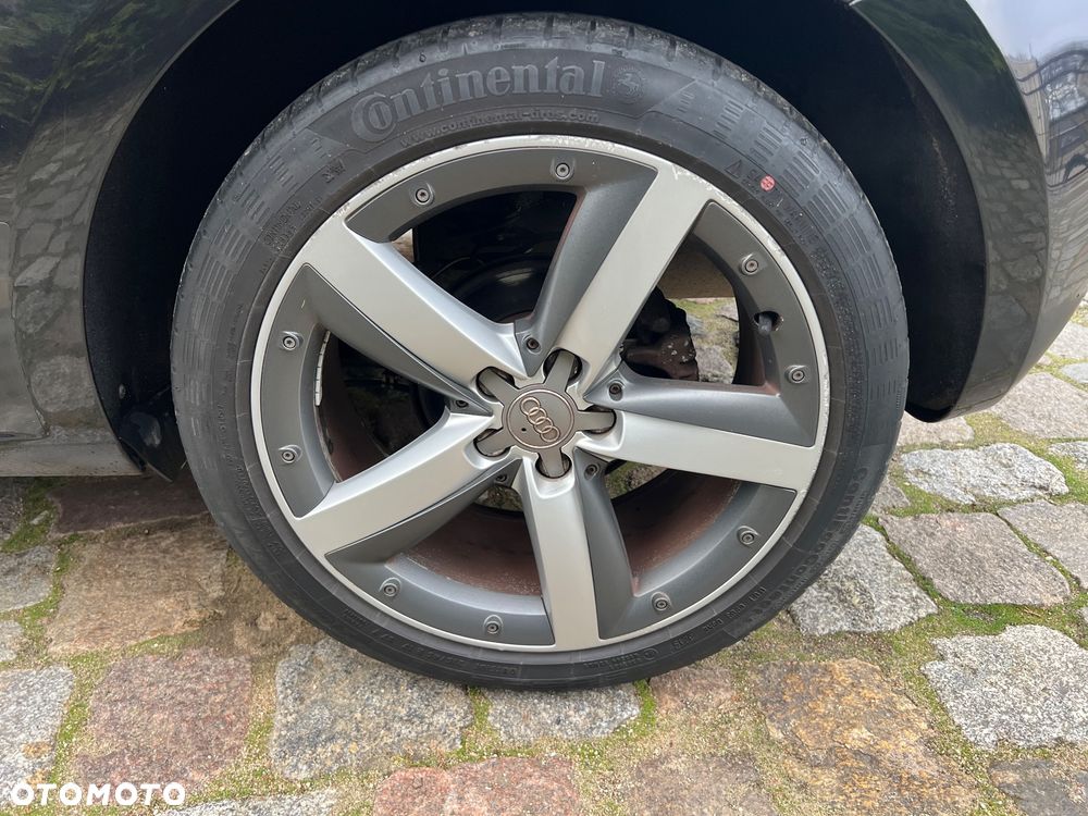 Audi A1 3-drzwiowe 1.6 TDI S line edition - 31