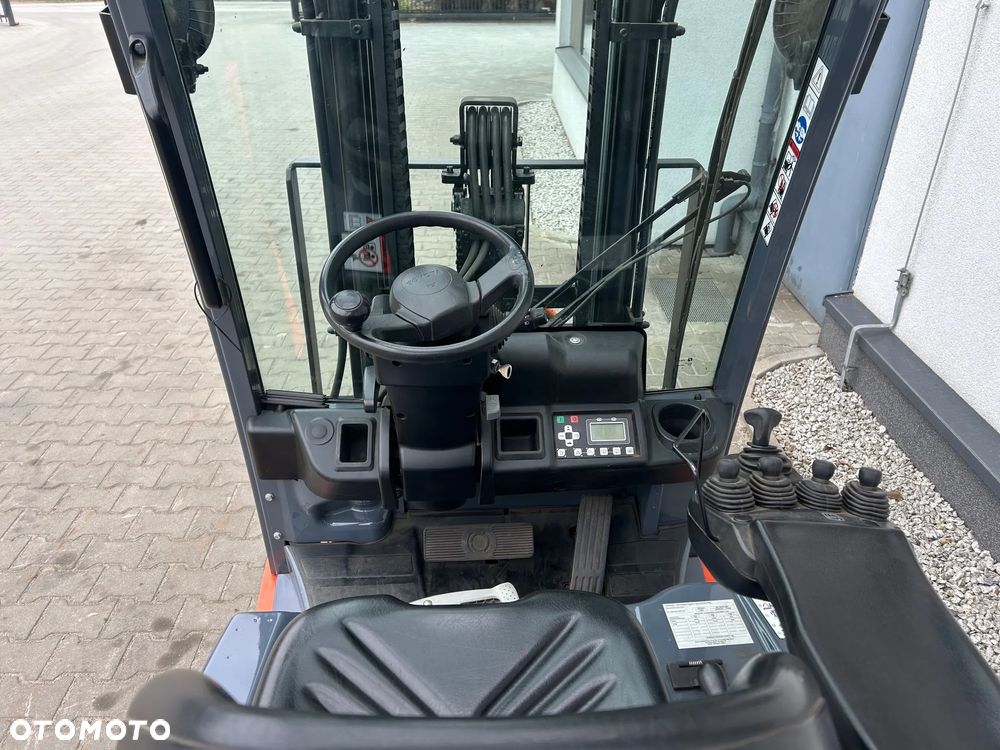 Toyota 8FBE15T litowo jonowy - 8