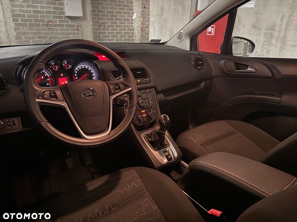 Opel Meriva 1.4 Cosmo - 12