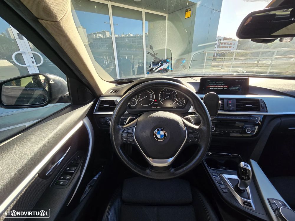 BMW 330 - 7