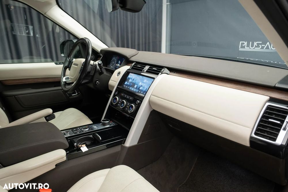 Land Rover Discovery 3.0 L SD6 HSE Luxury - 41