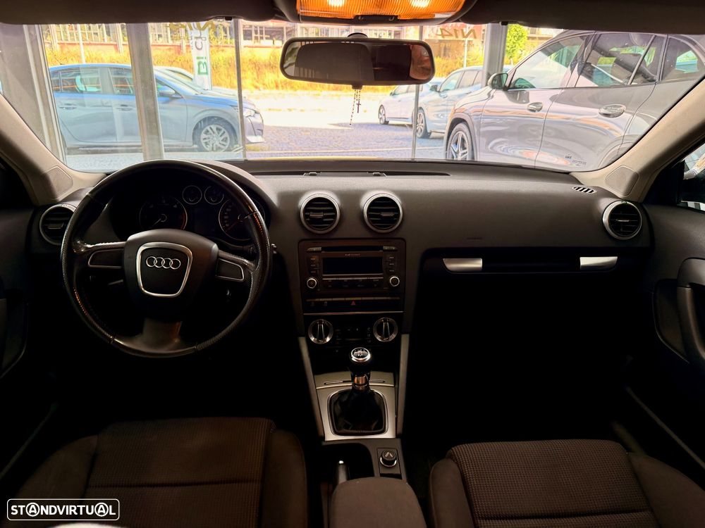 Audi A3 Sportback 1.6 TDI Sport - 13
