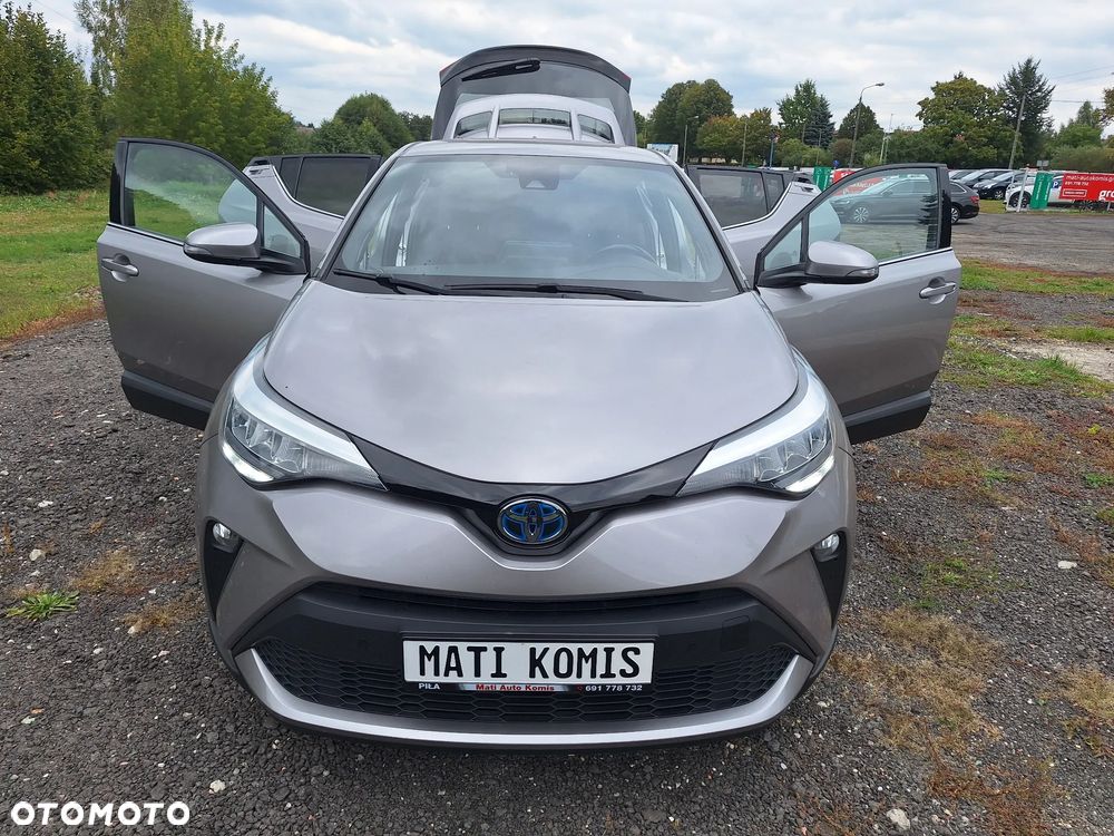 Toyota C-HR 1.8 Hybrid GPF Executive - 32