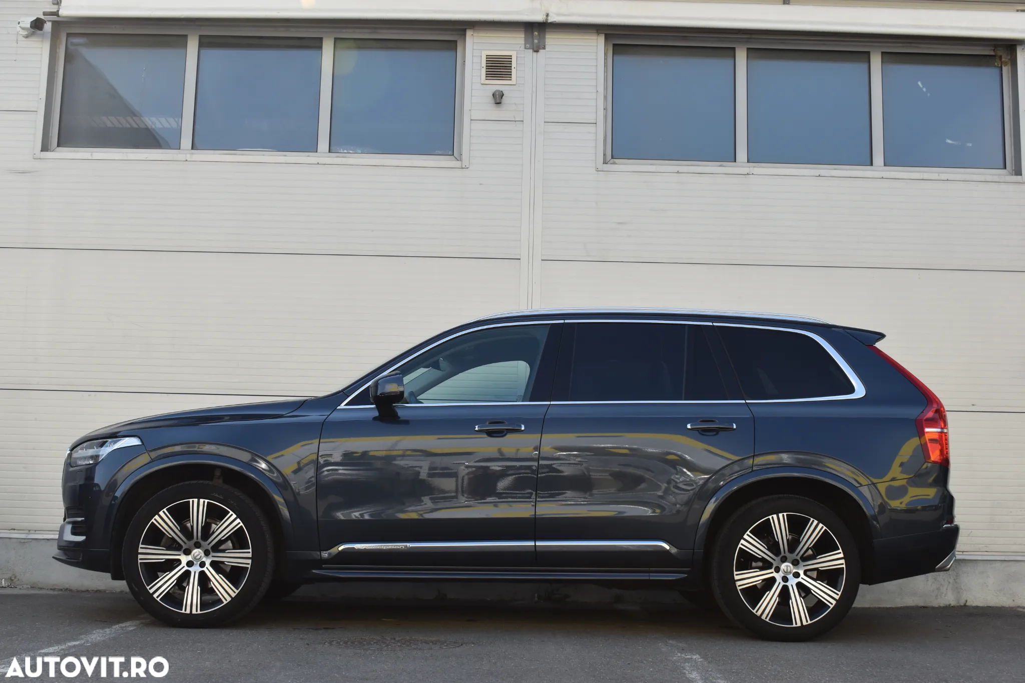 Volvo XC 90 B5 MHEV AWD 5 locuri Momentum - 3