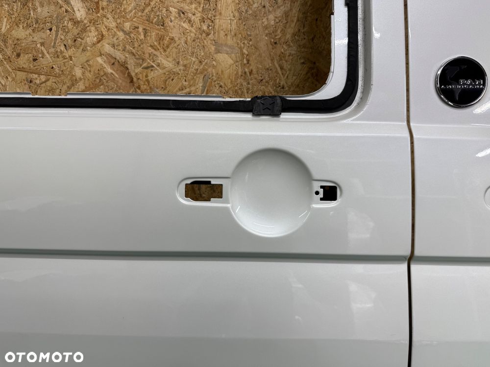 DRZWI PRZÓD PRAWE PRZEDNIE PRAWE BOCZNE PRAWE VOLKSWAGEN T6 BIAŁA PERŁA LS9R - 22