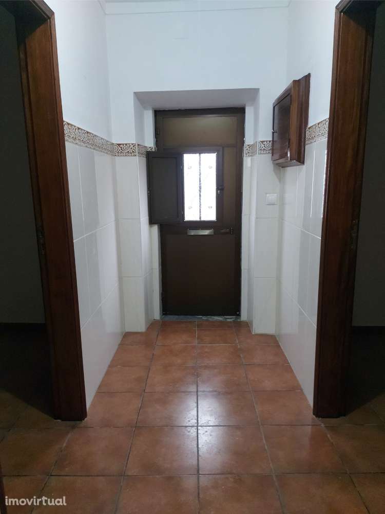 Moradia Geminada em banda T3 - Selmes - Grande imagem: 4/24