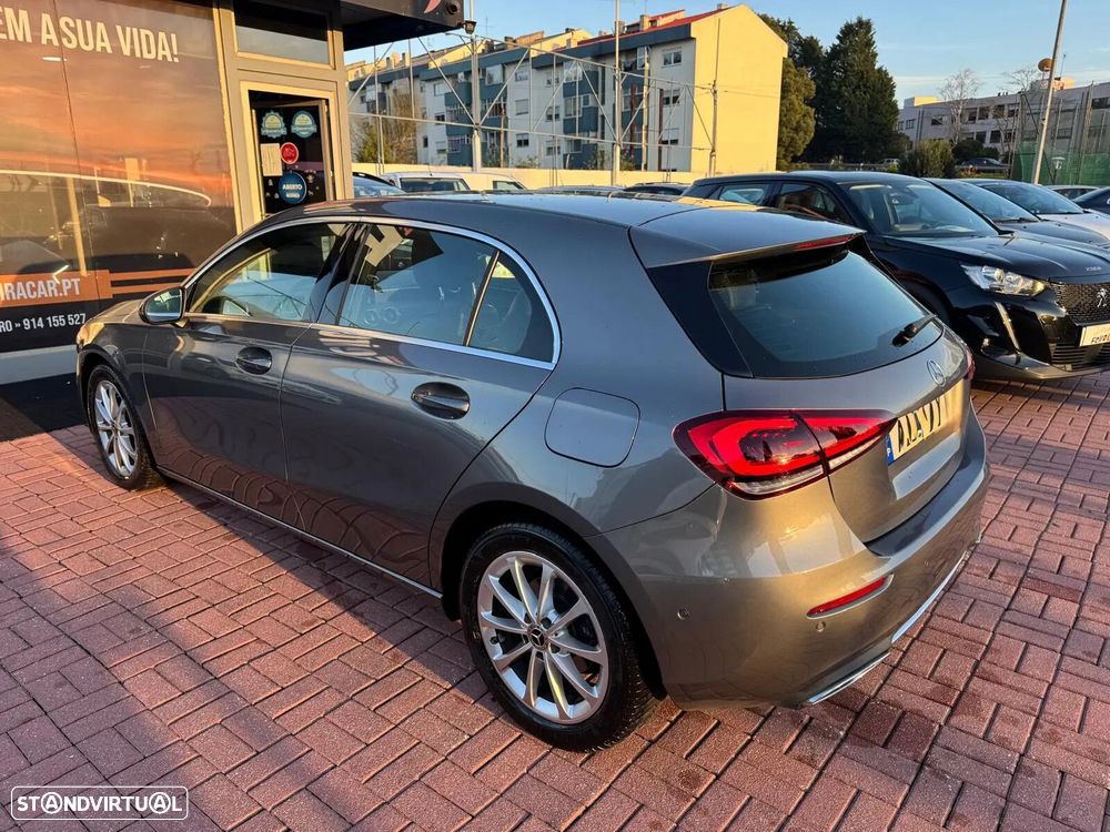 Mercedes-Benz A 180 d Style Plus Aut. - 44