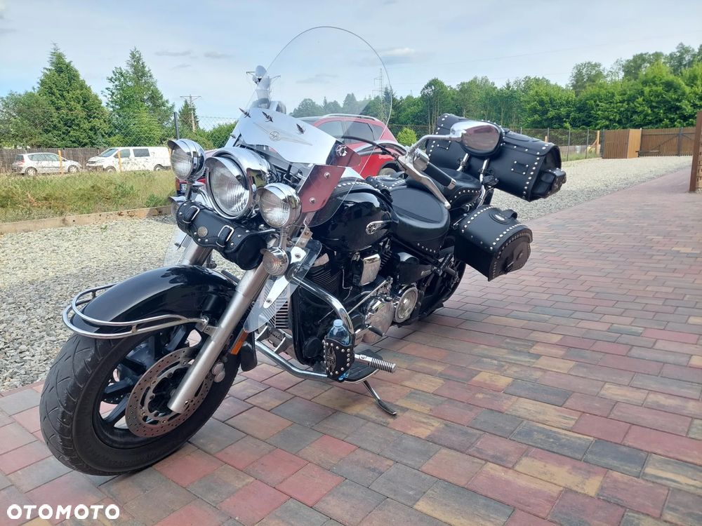 Yamaha Road Star - 4