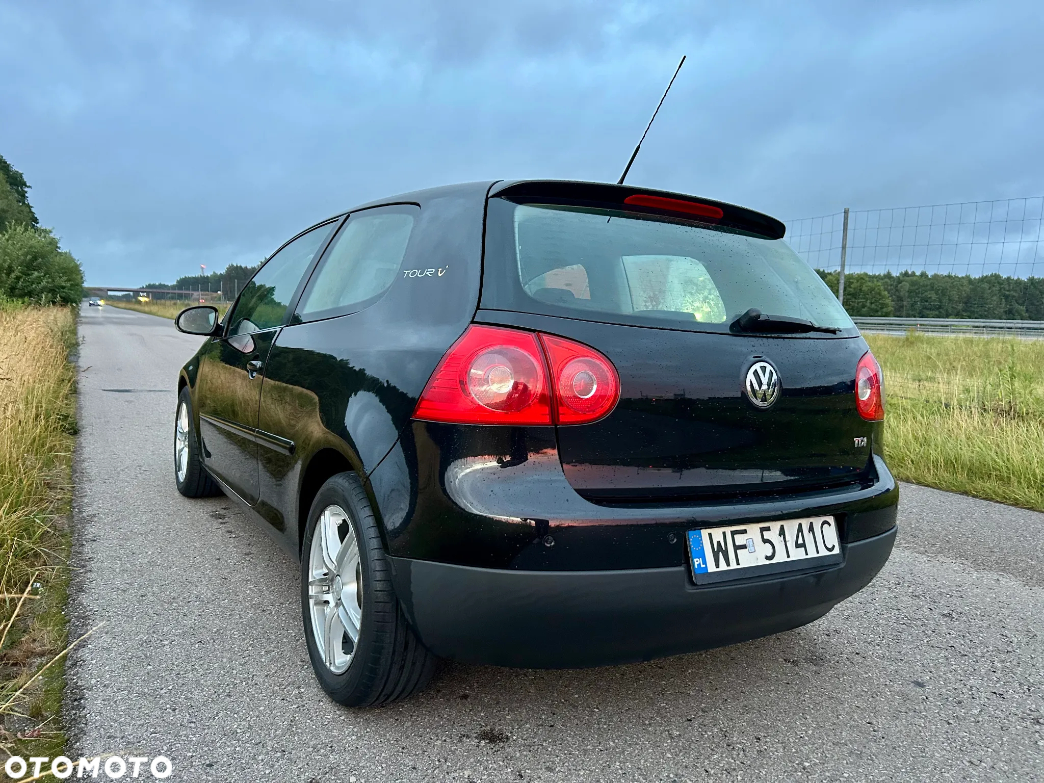 Volkswagen Golf V 1.9 TDI Comfortline - 5