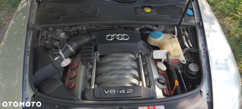 Audi A6 Avant 4.2 quattro tiptronic - 20
