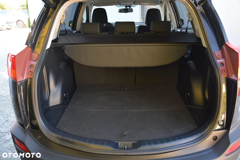 Toyota RAV4 - 12