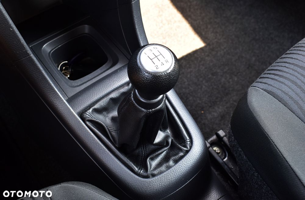 Suzuki Swift - 13