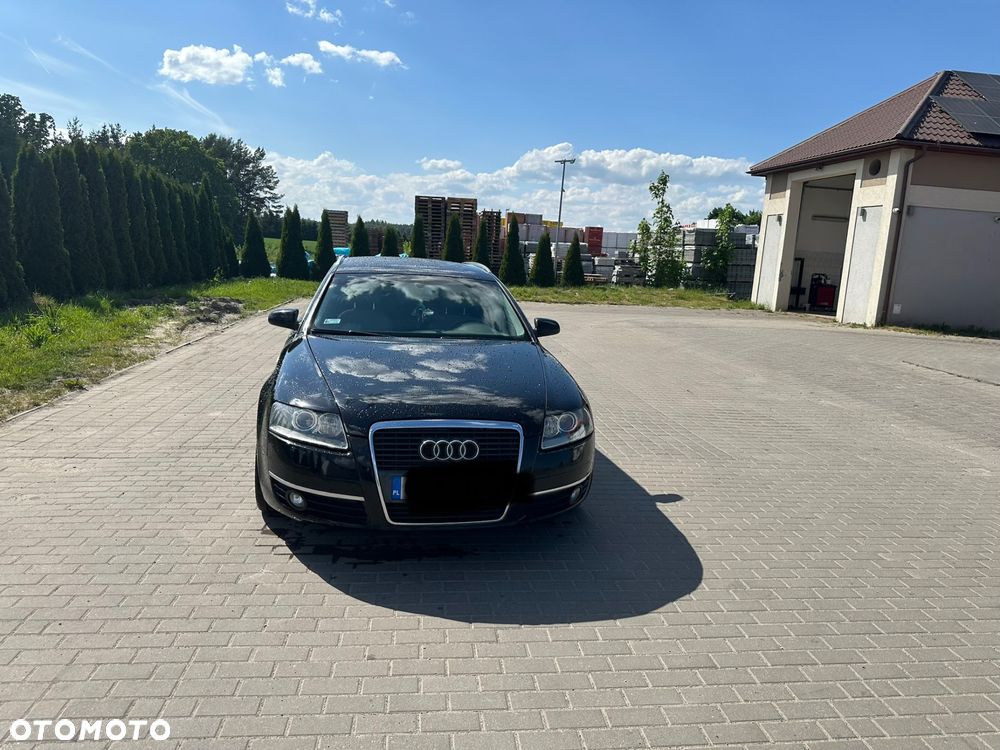 Audi A6 Avant 2.4 - 4