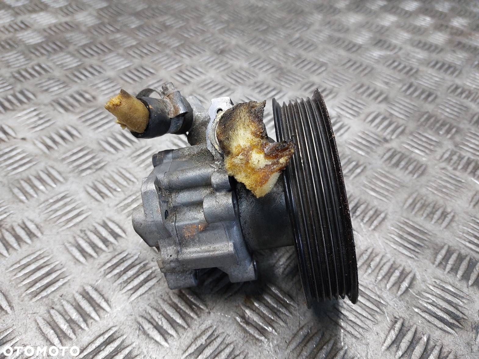 POMPA WSPOMAGANIA AUDI A4 B6 1.6 8V - 1