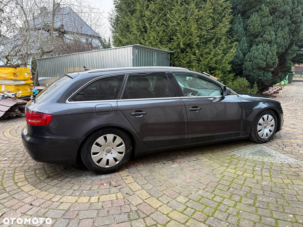 Audi A4 Avant 2.0 TDI Multitronic - 8