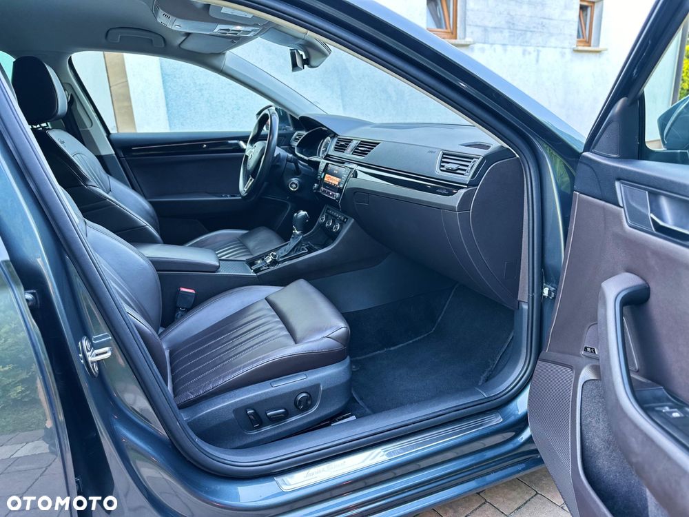 Skoda Superb 2.0 TDI L&K DSG - 20