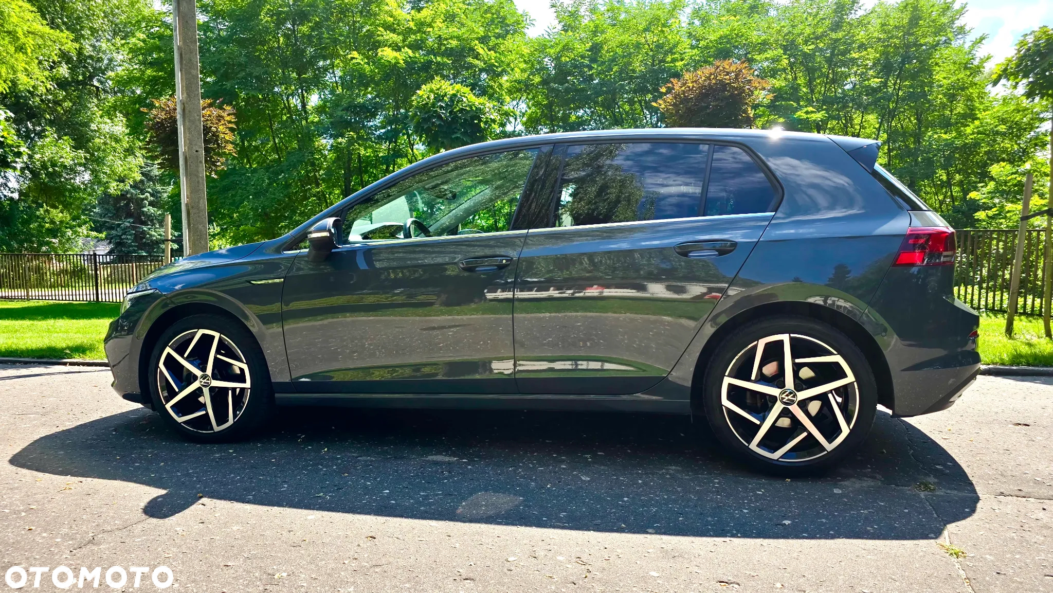 Volkswagen Golf - 13