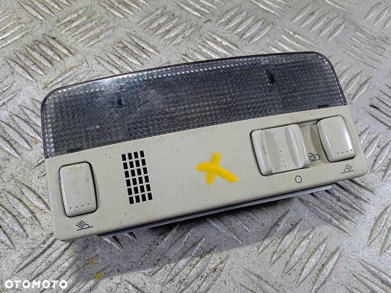 LAMPKA PODSUFITKI SEAT TOLEDO 2 - 1