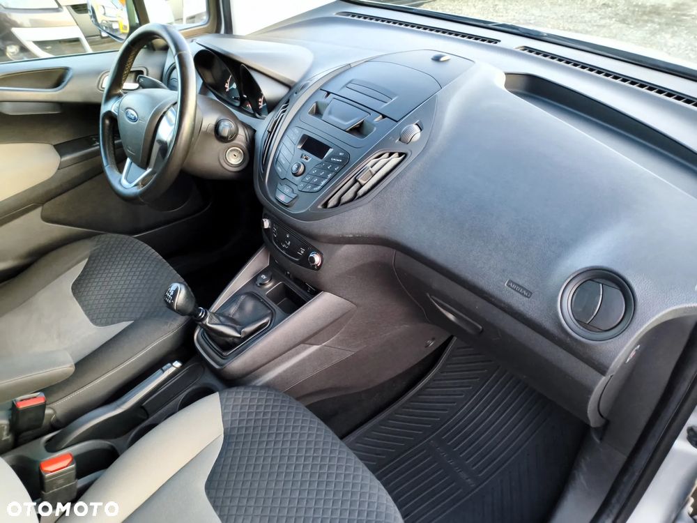 Ford Transit Courier Trend - 25