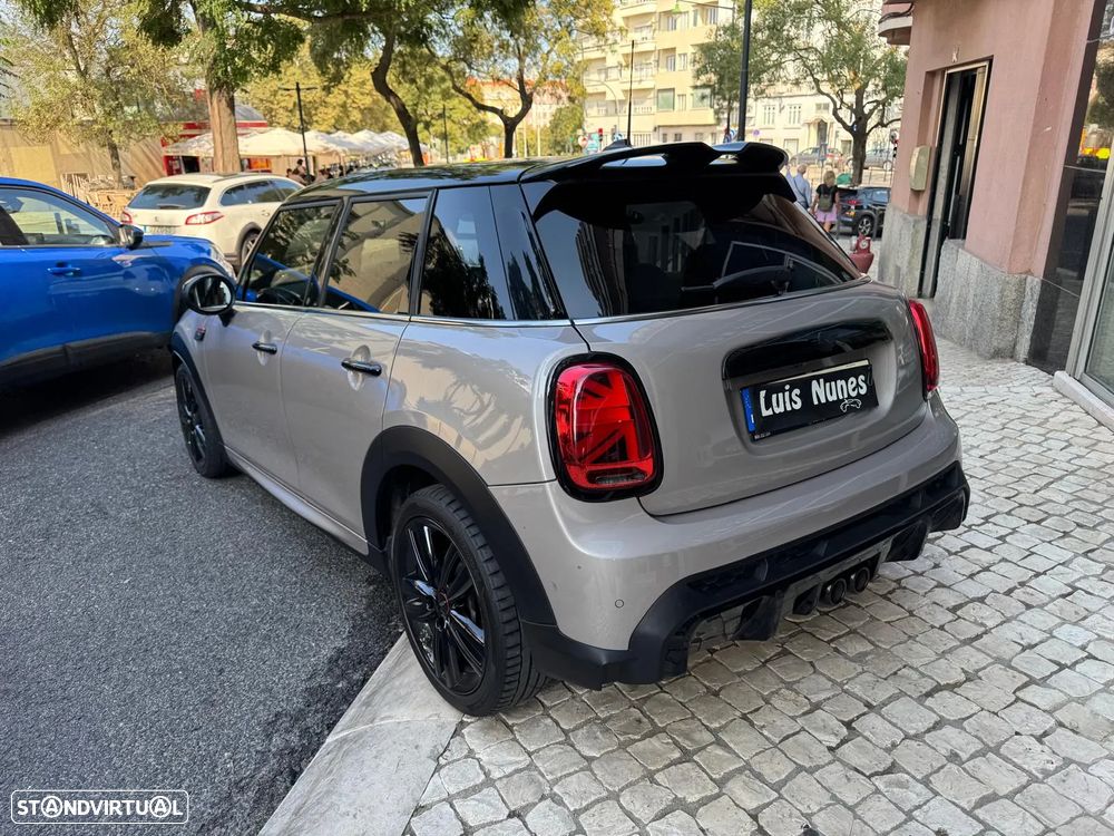 MINI 5 Portas Cooper S Premium JCW Auto - 12