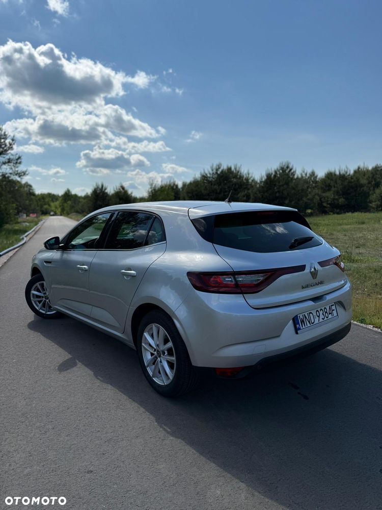 Renault Megane 1.3 TCe FAP Intens - 6