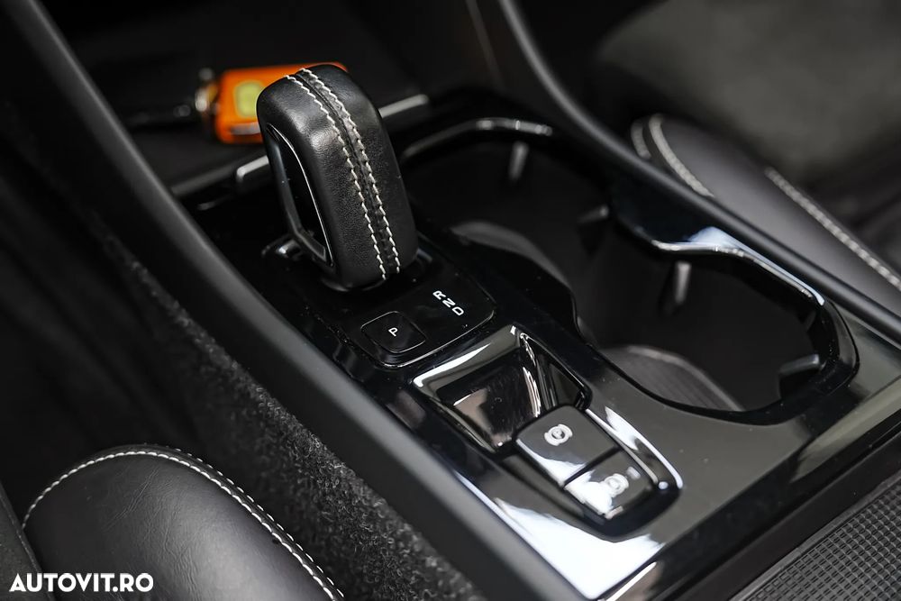 Volvo XC 40 T5 Recharge DKG RDesign - 37