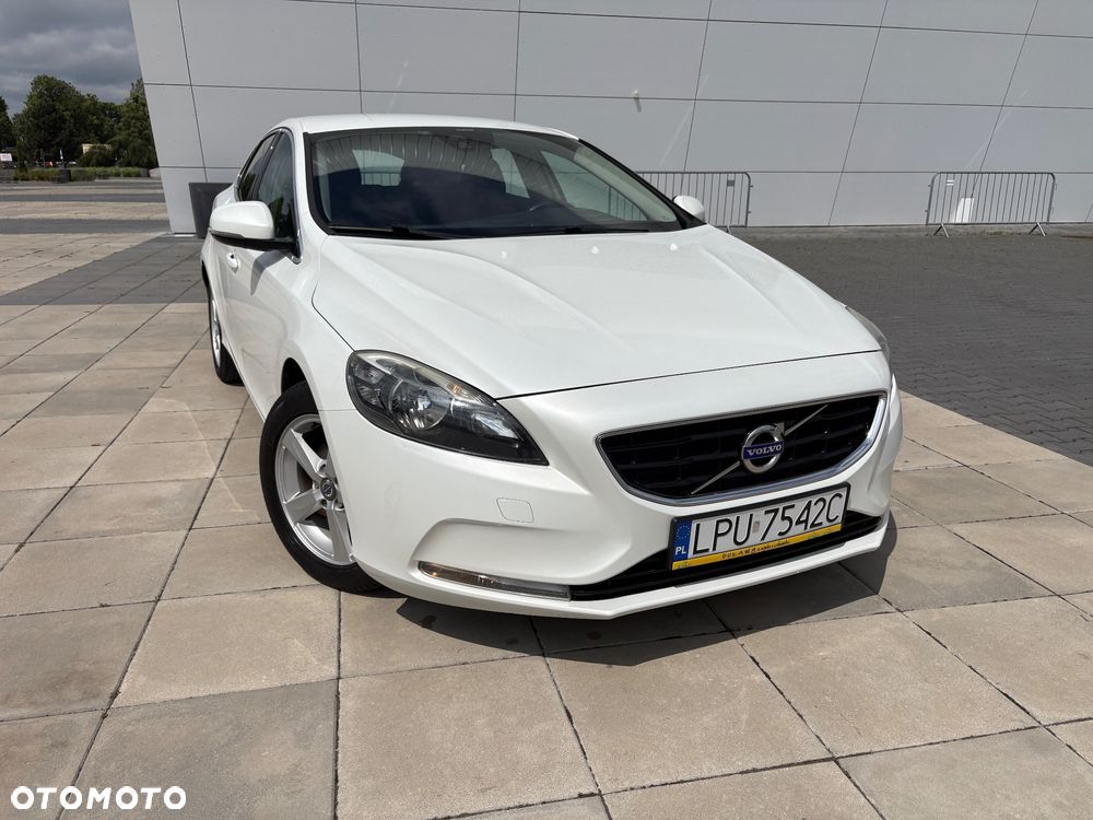 Volvo V40 D2 Summum - 1
