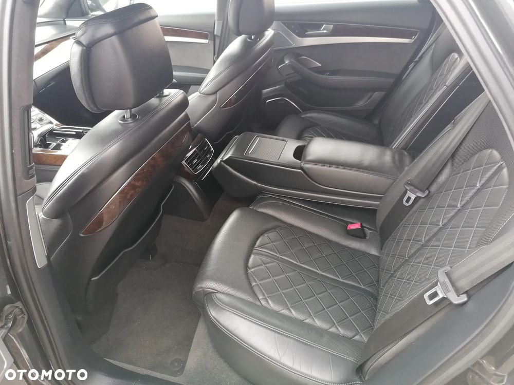 Audi A8 4.2 TDI L Quattro - 4
