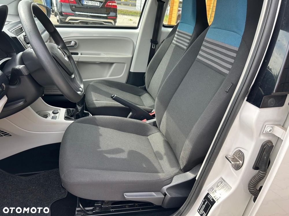 Volkswagen up! join - 17