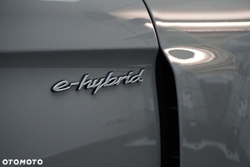 Porsche Panamera - 13