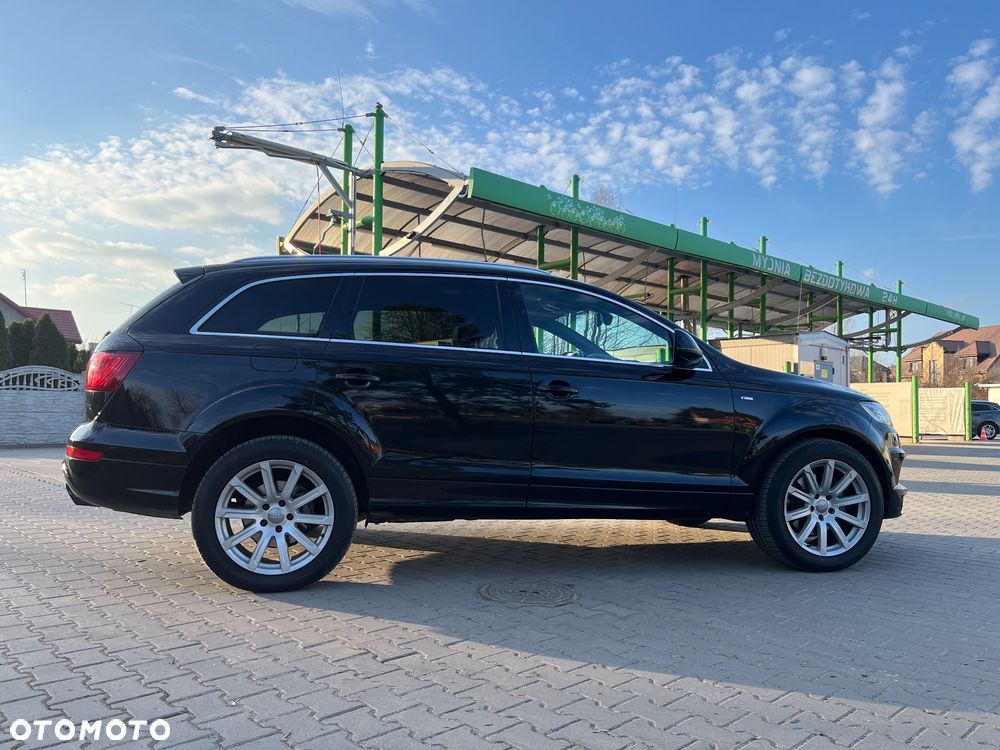 Audi Q7 3.0 TDI DPF Quattro Tiptronic - 25