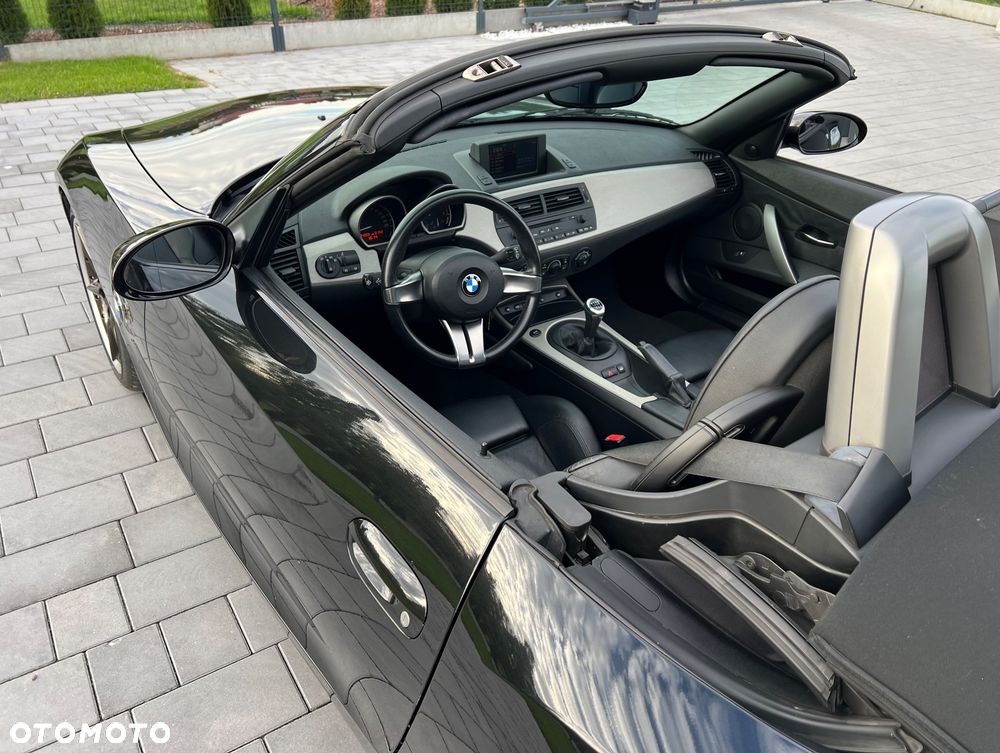 BMW Z4 3.0i - 4