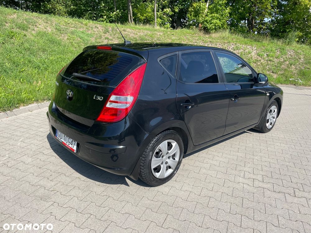 Hyundai i30 1.4 Edition Plus - 4
