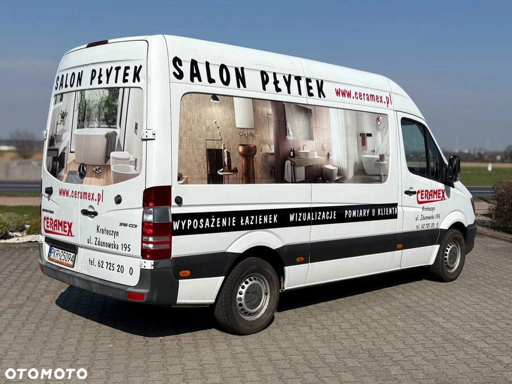 Mercedes-Benz Sprinter - 13
