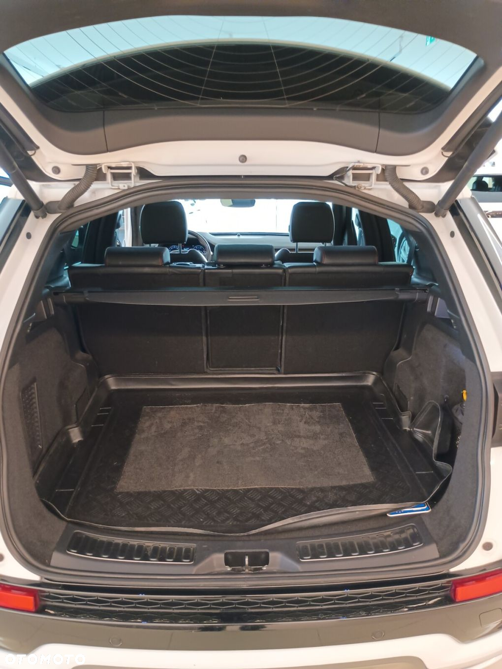 Land Rover Discovery Sport - 14