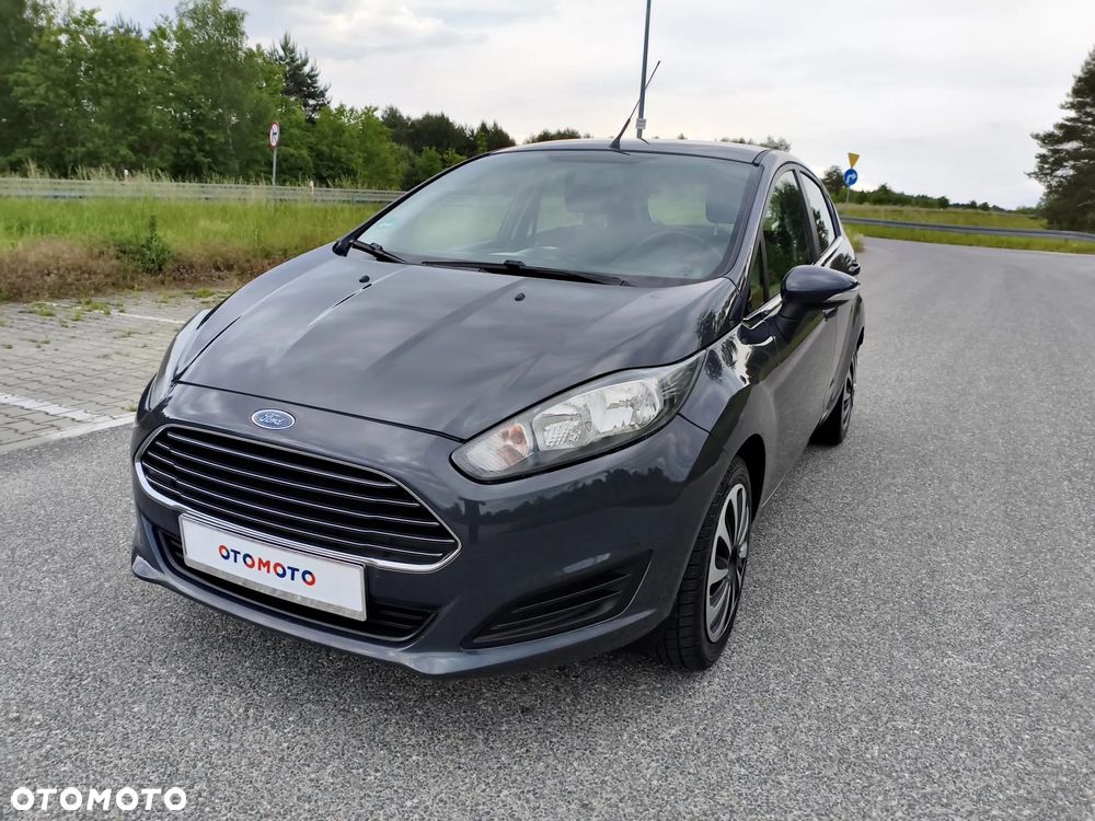 Ford Fiesta - 2