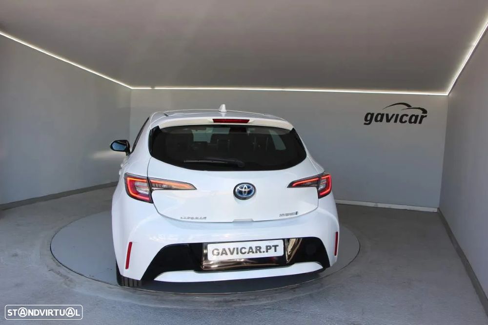 Toyota Corolla 1.8 Hybrid Comfort - 26