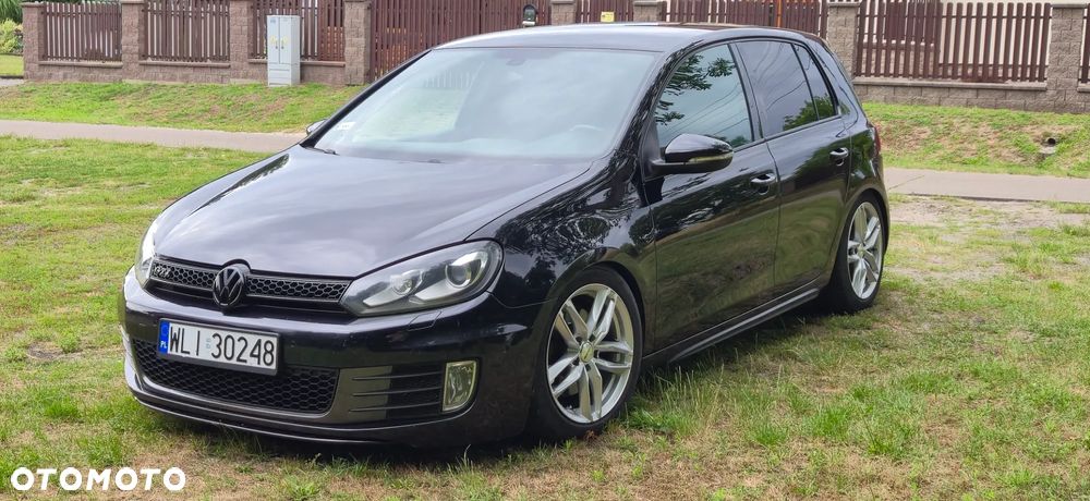 Volkswagen Golf 2.0 GTI - 1