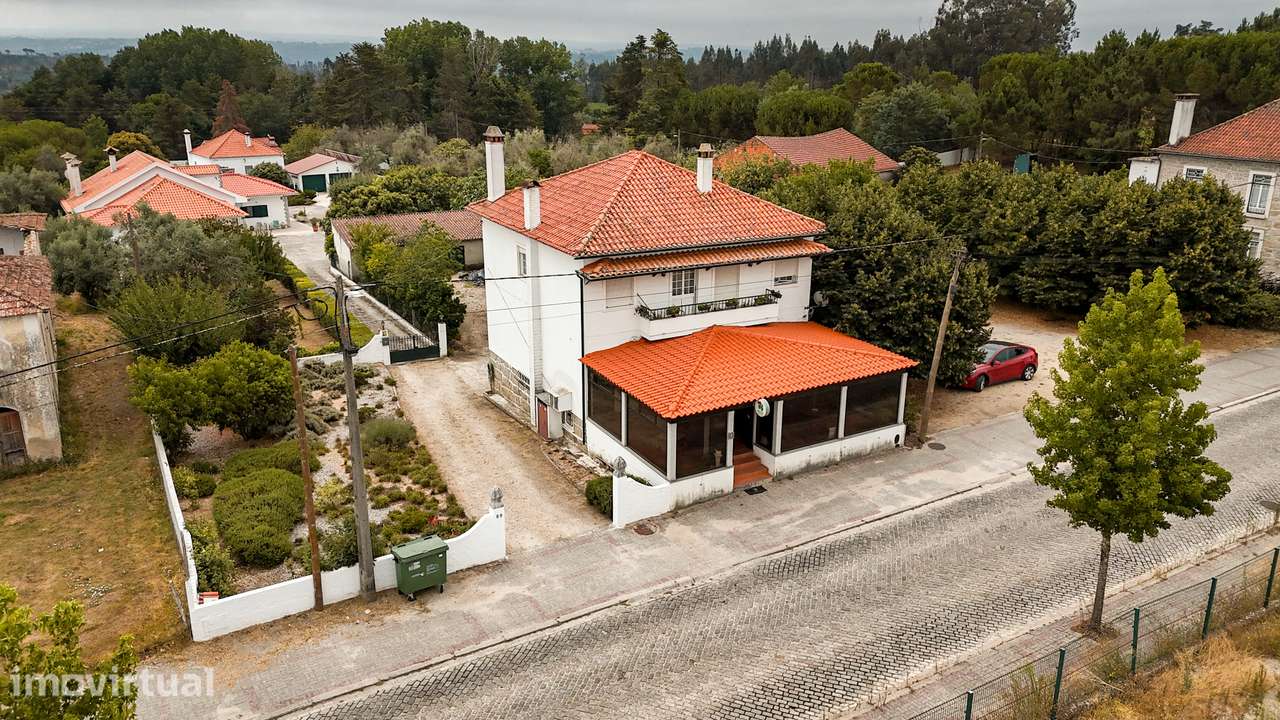 Prédio Misto com Habitação, Restaurante e Jogos Santa Casa - Grande imagem: 5/44