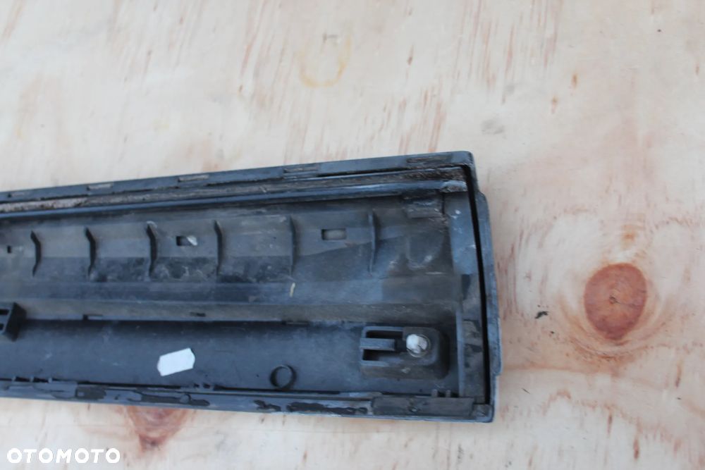 LISTWA DRZWI PRAWY TYŁ AUDI Q5 8R SQ5 8R0853970E EU 2013 - 6
